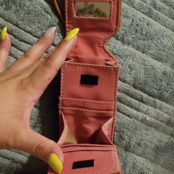 Cell Phone/ CC wallet carrier - Picture 4 of 4